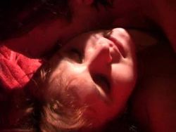 Amateur Mutter hat einen prallen Hintern