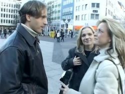 Das heiße Amateurpärchen fickt endlich vor der Kamera
