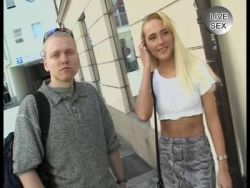 harter Sex bringt das erregende blondierte Amateurluder zum Finale